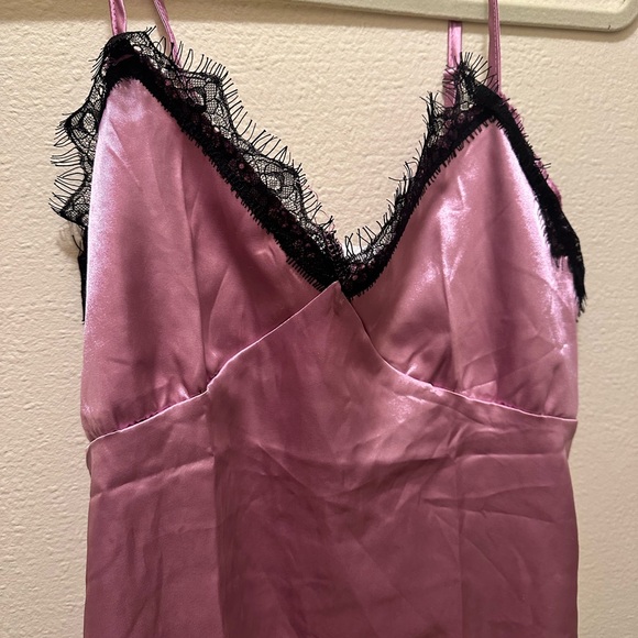 Vintage Women's Y2K Pink Satin black Lace Trim cami - Picture 3 of 8